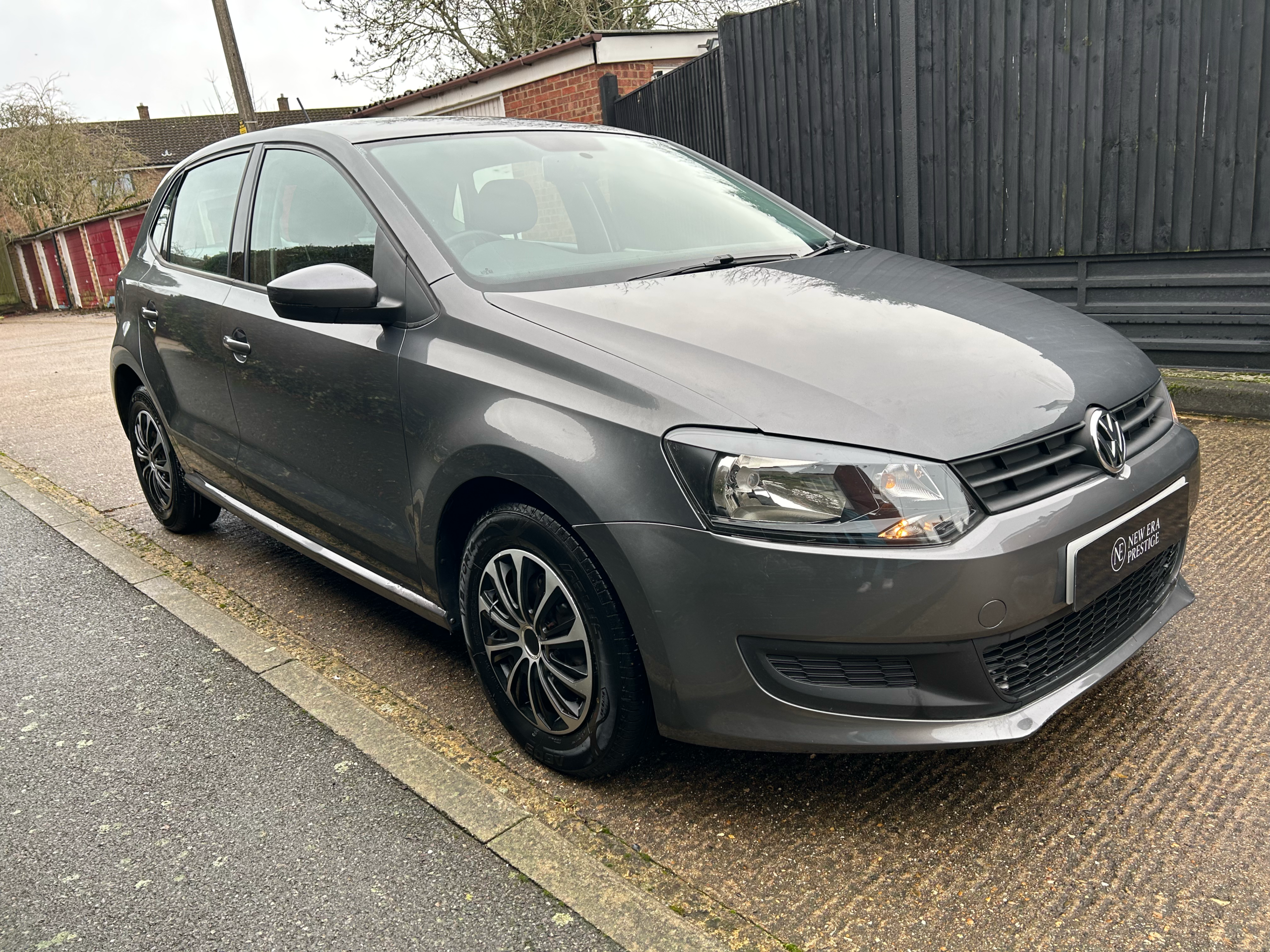 VOLKSWAGEN POLO S