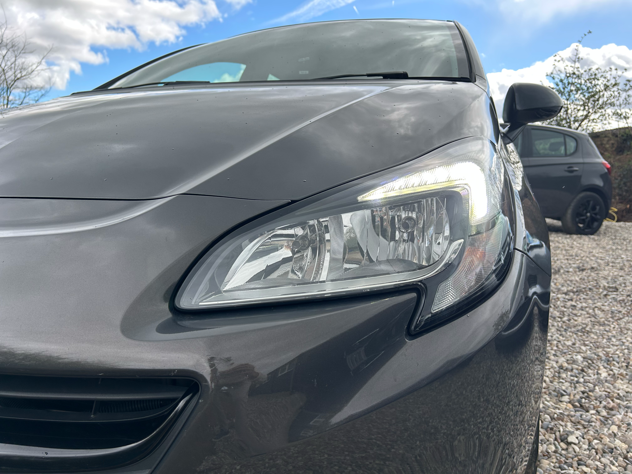 VAUXHALL CORSA LIMITED EDITION