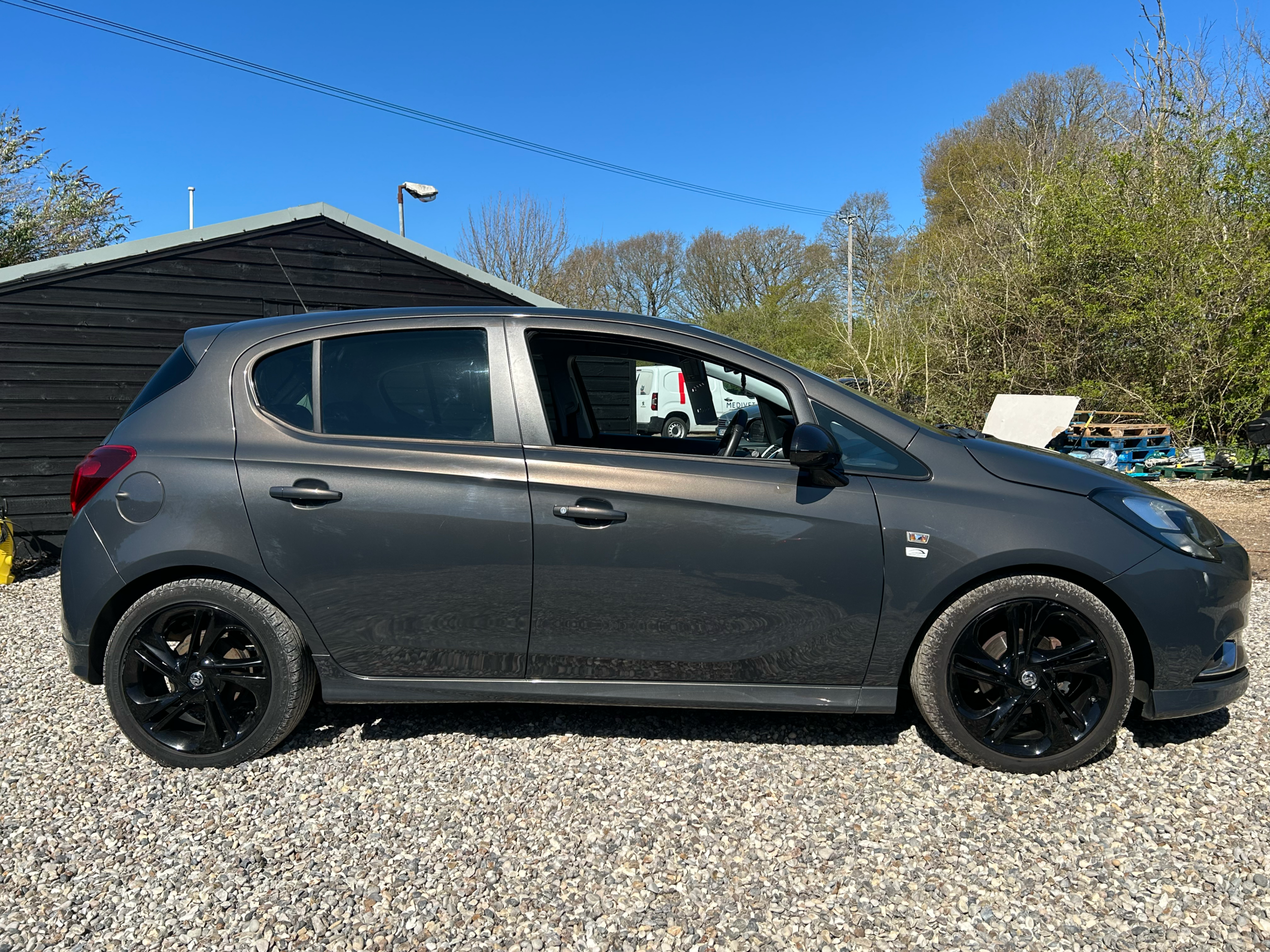 VAUXHALL CORSA LIMITED EDITION