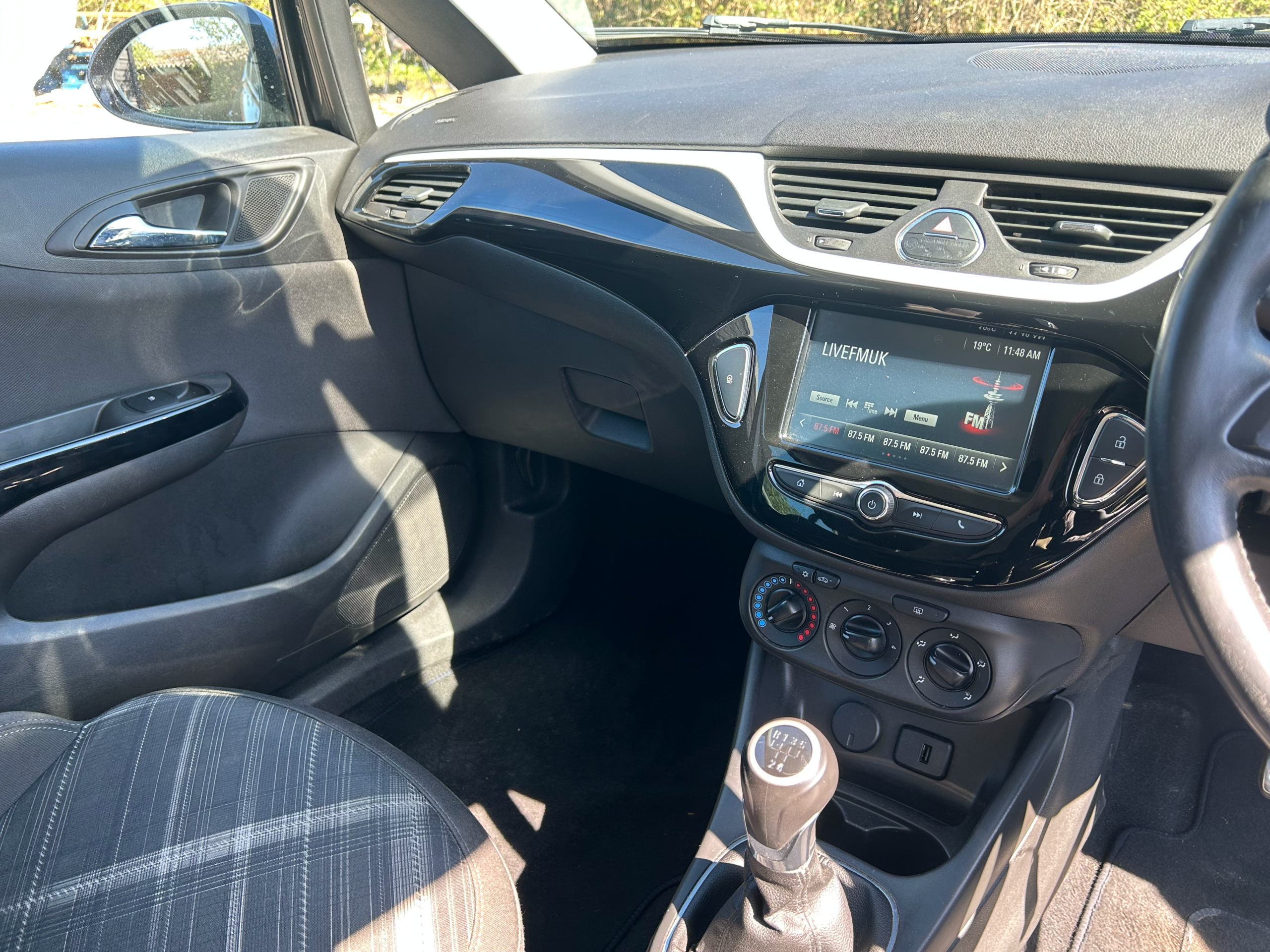 VAUXHALL CORSA LIMITED EDITION