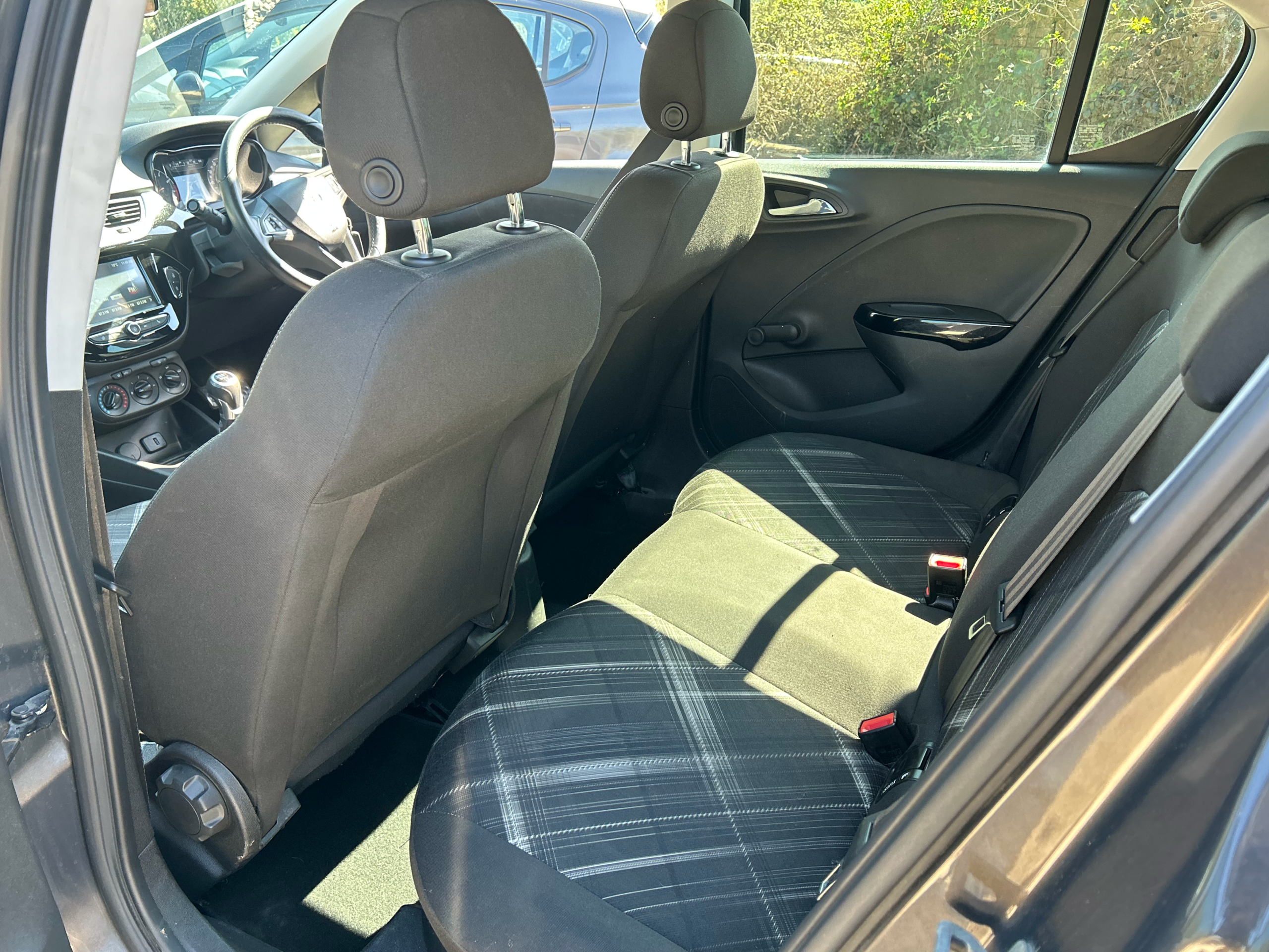 VAUXHALL CORSA LIMITED EDITION