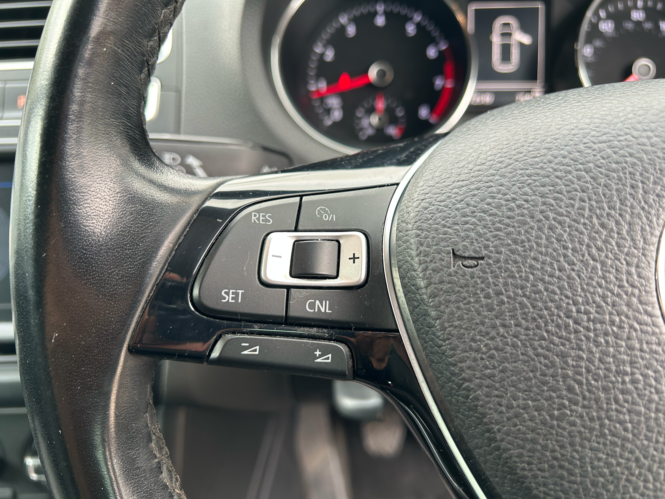 VOLKSWAGEN POLO MATCH EDITION