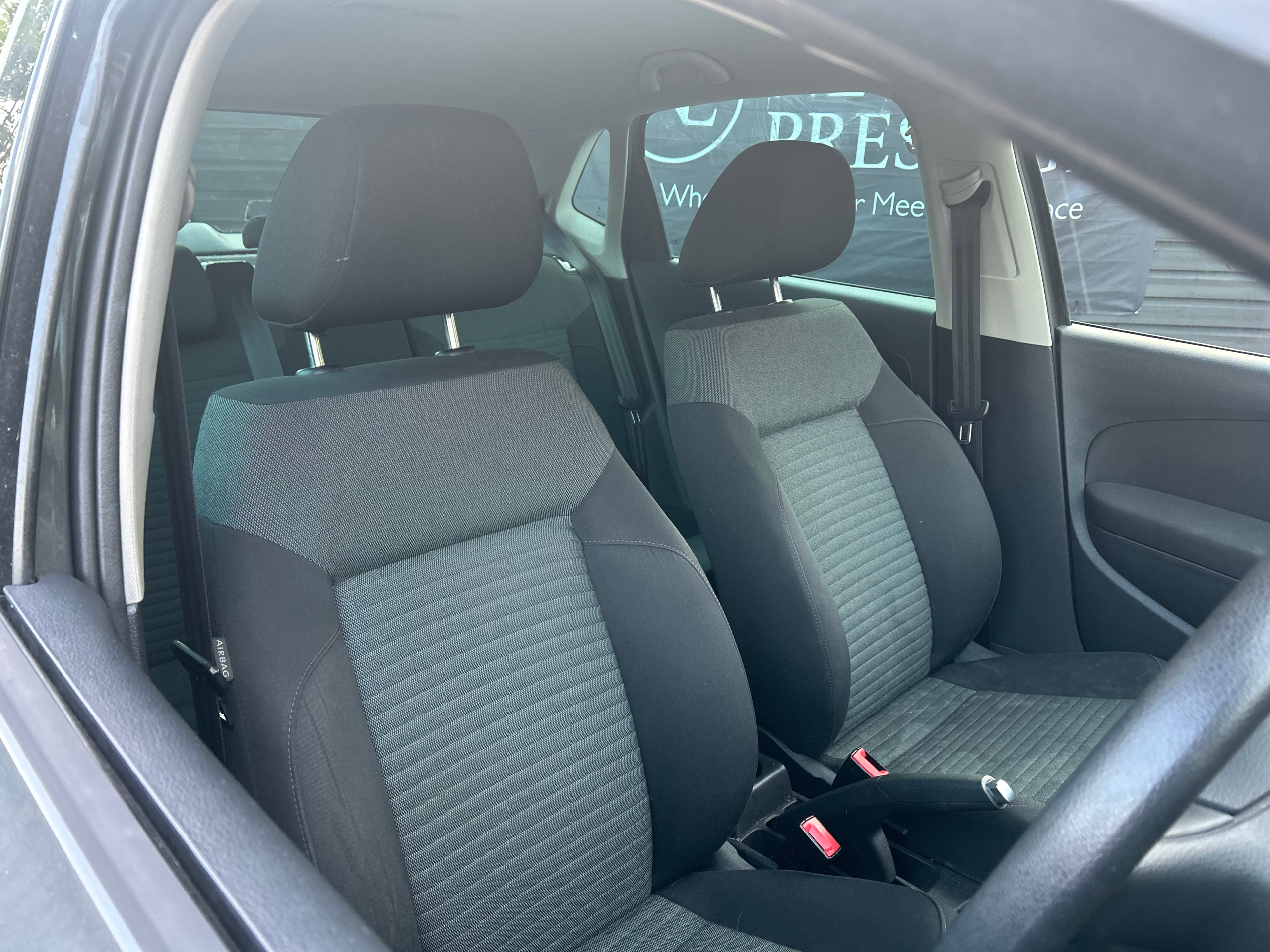 VOLKSWAGEN POLO MODA