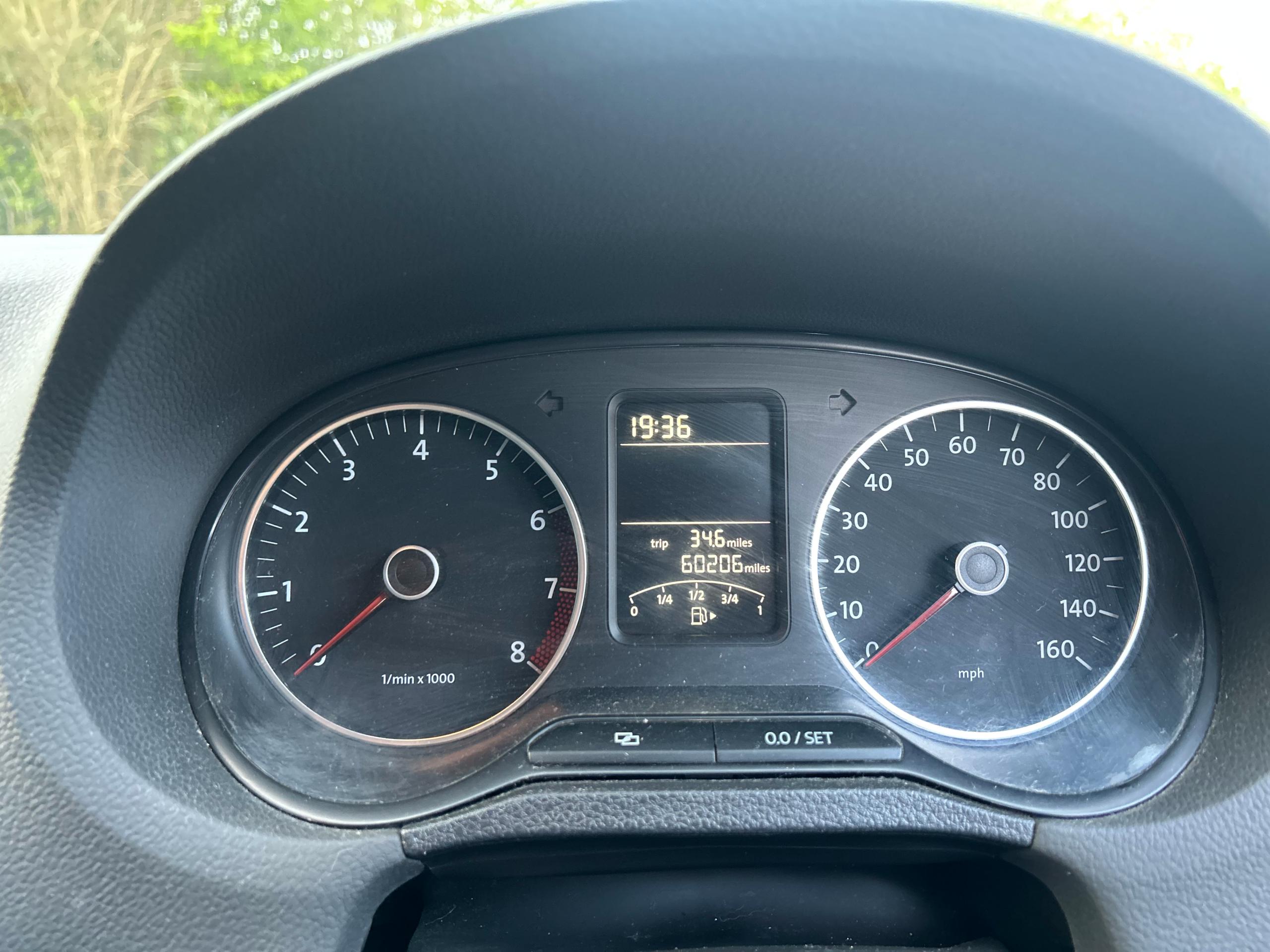 VOLKSWAGEN POLO MODA