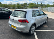 VOLKSWAGEN GOLF SE BLUEMOTION TECH