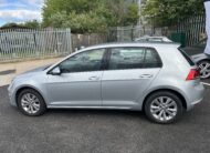 VOLKSWAGEN GOLF SE BLUEMOTION TECH