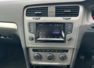 VOLKSWAGEN GOLF SE BLUEMOTION TECH