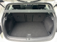 Volkswagen Golf SE