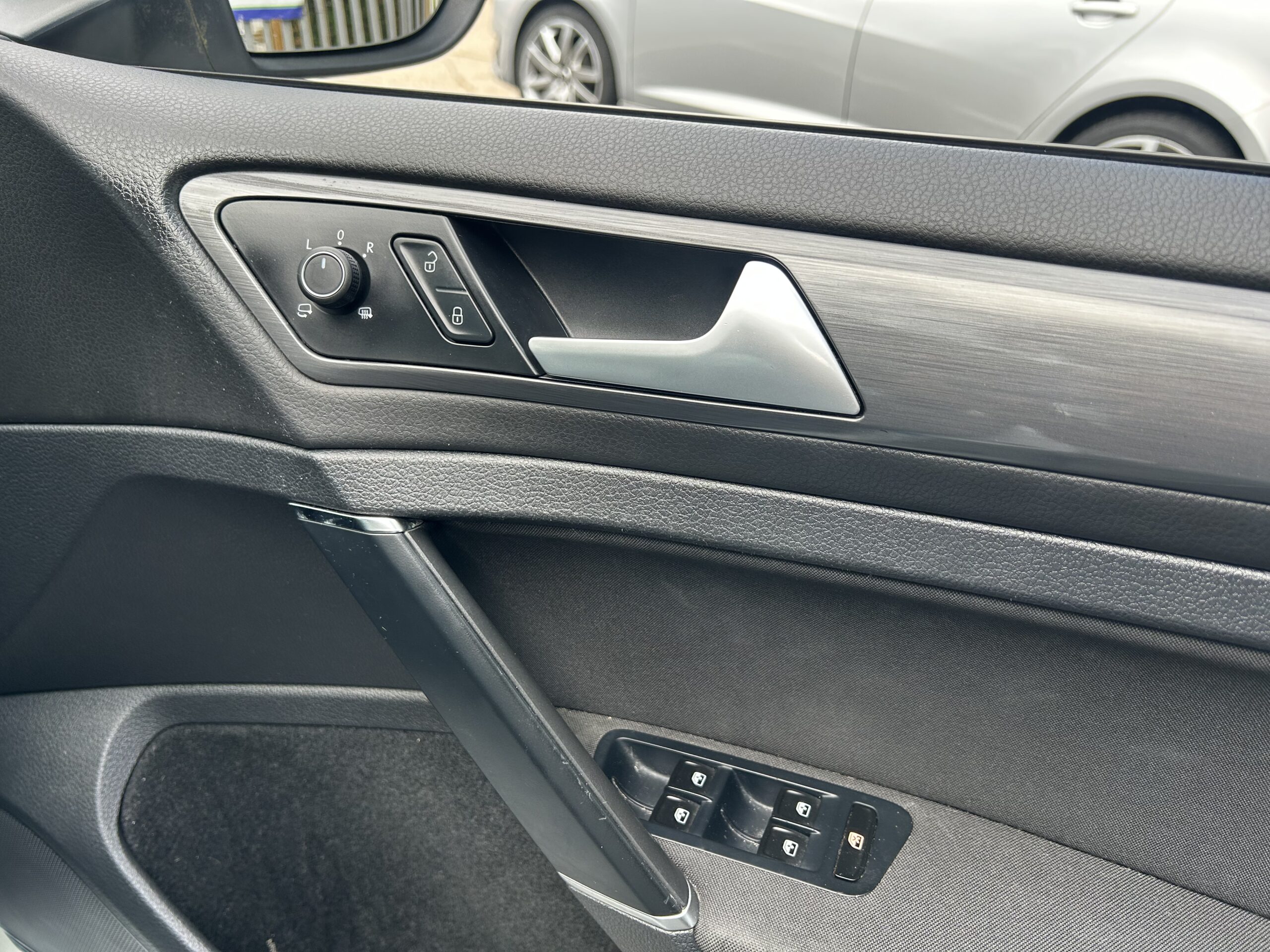 Volkswagen Golf SE