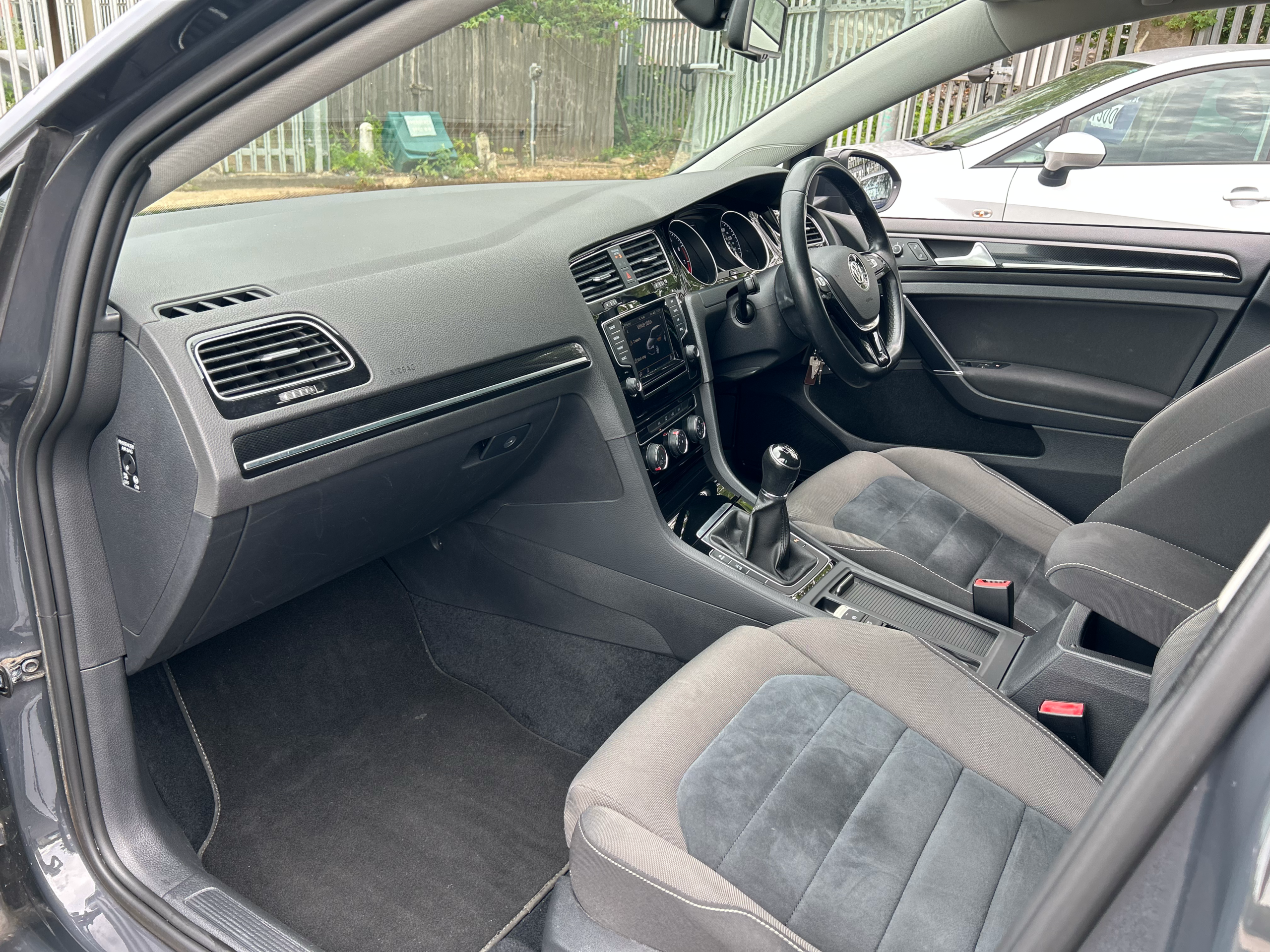 VOLKSWAGEN GOLF GT ACT BLUEMOTION TECH