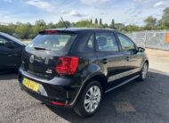 VOLKSWAGEN POLO SE