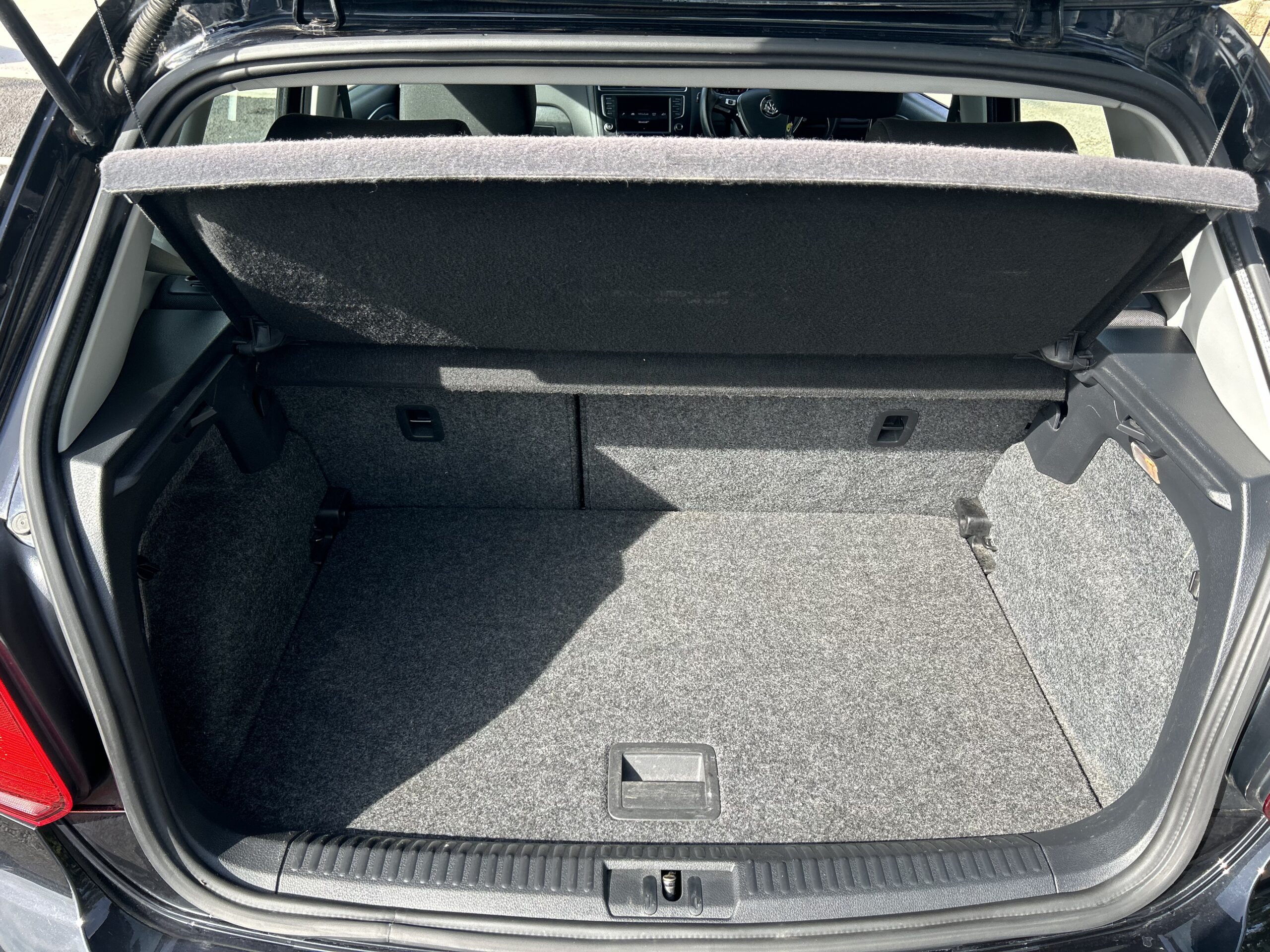 VOLKSWAGEN POLO SE
