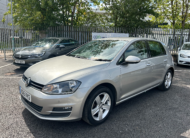 VOLKSWAGEN GOLF MATCH