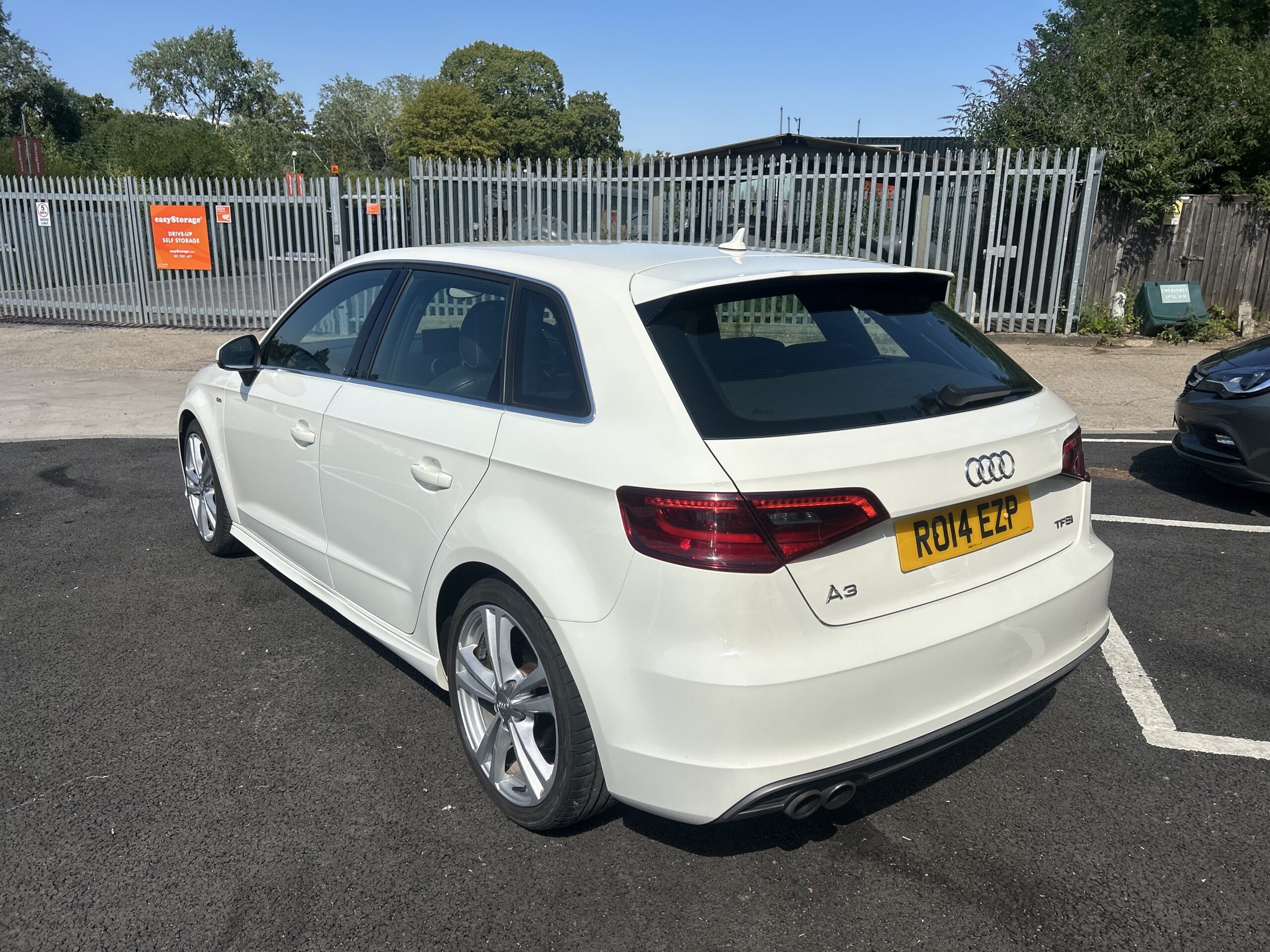 AUDI A3 S LINE