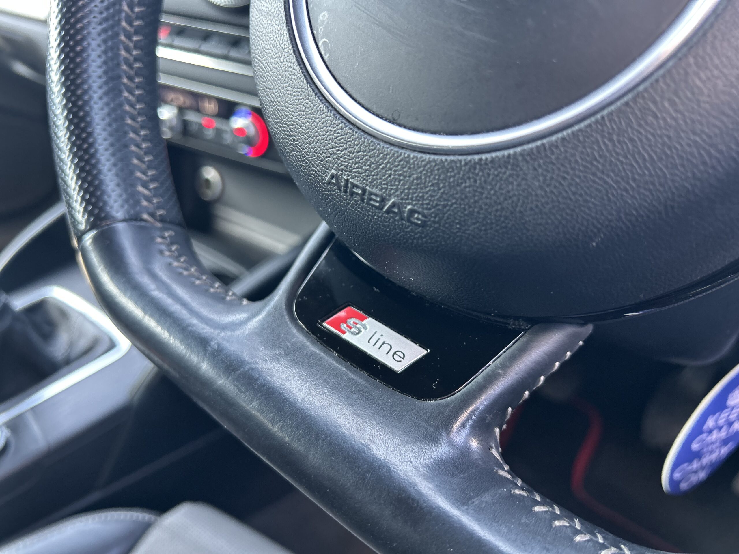 AUDI A3 S LINE
