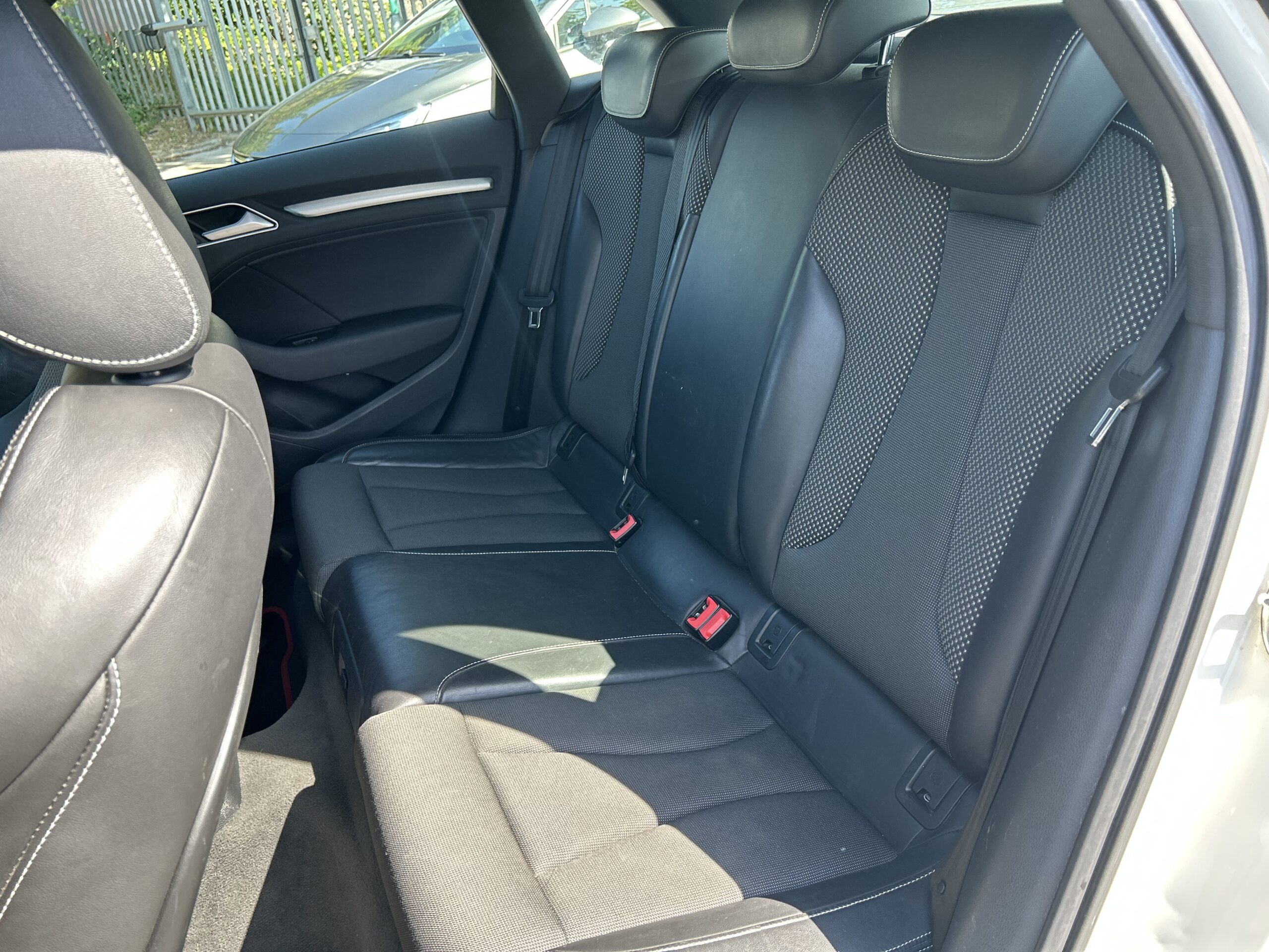AUDI A3 S LINE