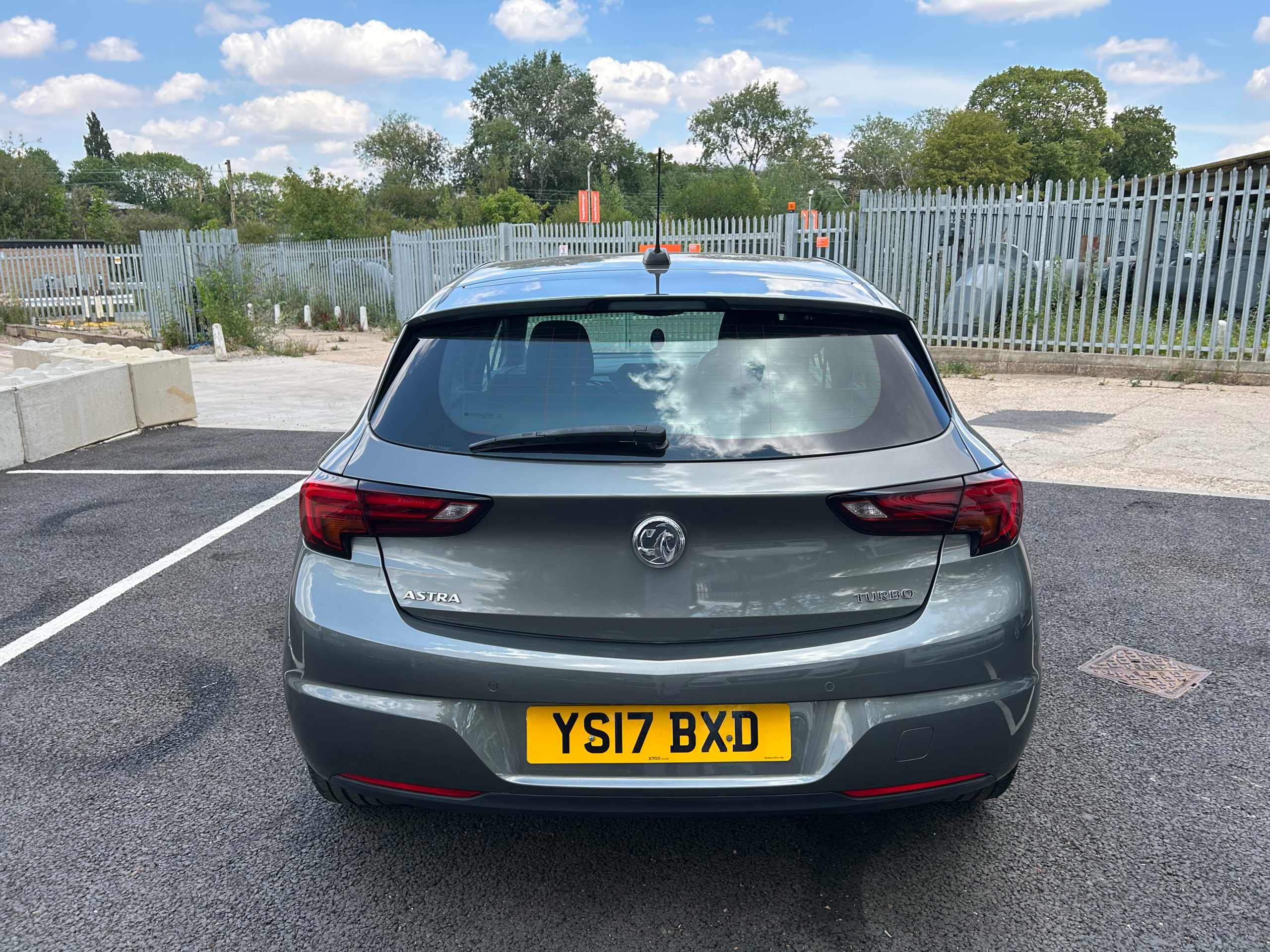 VAUXHALL ASTRA SRI TURBO